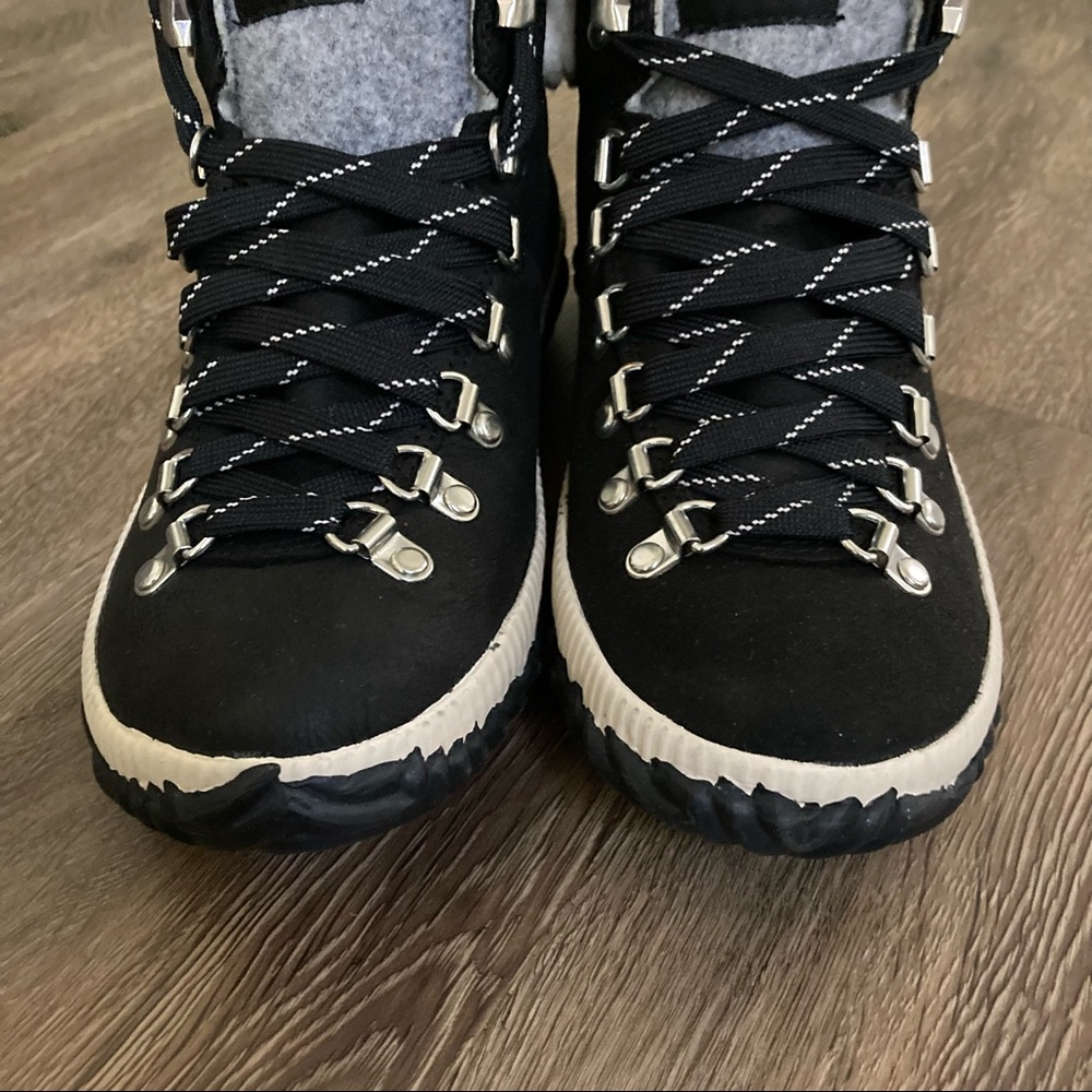 Sorel Out N About Conquest Waterproof Suede Boot Black - Picture 8 of 14
